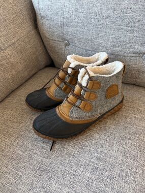 Women’s Sorel Booties
